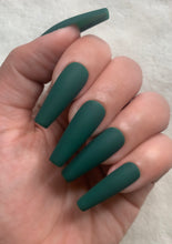 Load image into Gallery viewer, Moss