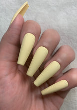 Load image into Gallery viewer, Chickie