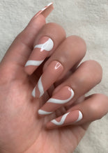 Load image into Gallery viewer, Swirl