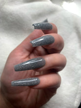 Load image into Gallery viewer, Static