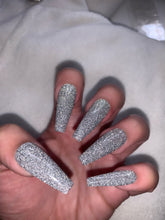 Load image into Gallery viewer, Static