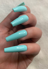 Load image into Gallery viewer, Tiffany