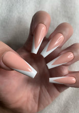 Load image into Gallery viewer, V-tip French