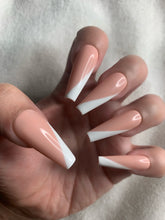 Load image into Gallery viewer, Diagonal French