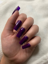 Load image into Gallery viewer, Royalty