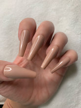 Load image into Gallery viewer, Taupe Dealer