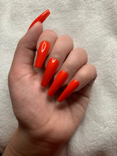 Load image into Gallery viewer, Candy Apple