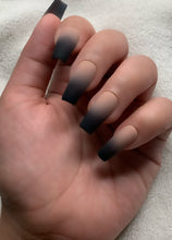 Load image into Gallery viewer, Stormi